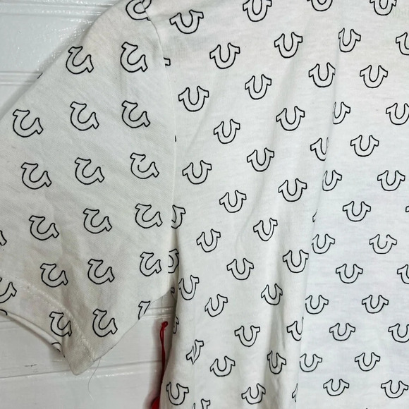 True Religion Boys Monogram Logo T-Shirt White Size L Graphic Print - Picture 5 of 13